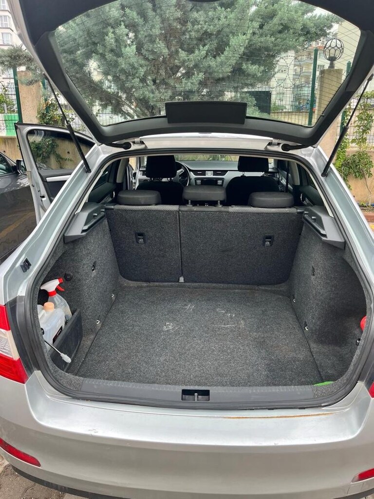 Temiz ve Bakımlı Škoda Octavia - Masrafsız & Aile Aracı - 6