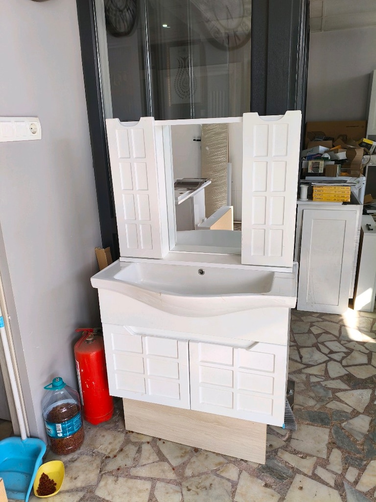UYGUN FİYATA KALİTELİ BANYO DOLABI - 5