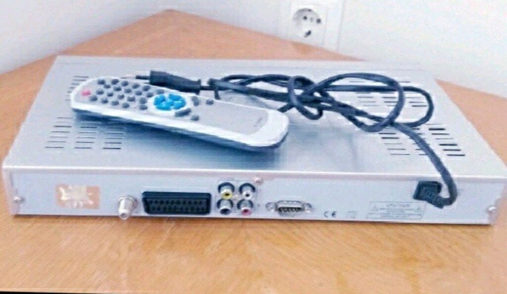 Uydu Alıcı Scart Girişli 236 Kanal. Kanallar Yüklü Kumandası Var. - 4