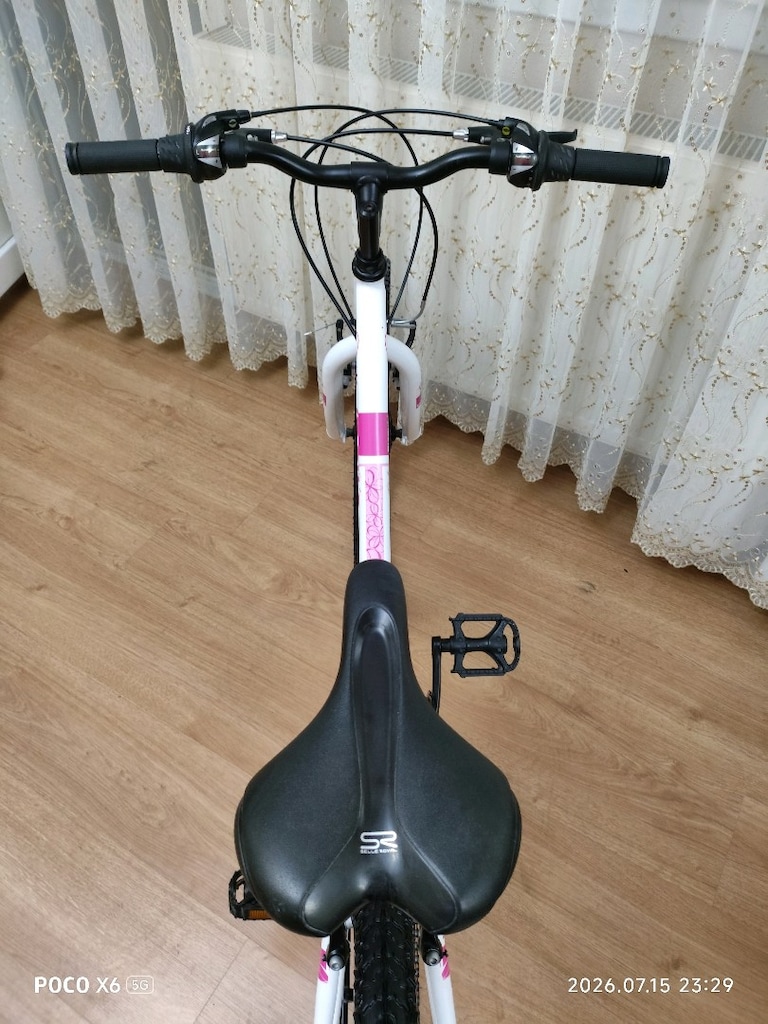 Sıfırdan farksız, hatasız 24" Bianchi Bella vitesli bisiklet (kaçmaz) - 13