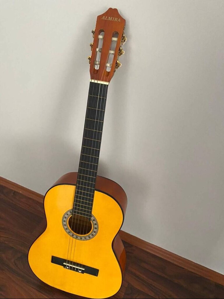 Almira MG917-YL Klasik Gitar 4/4