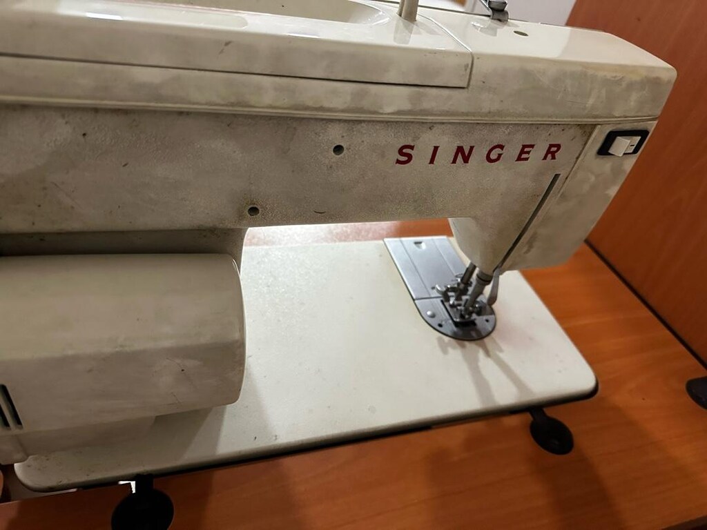 Singer Yoknaz 1301 Sandıklı Dikiş Makinesi - 3