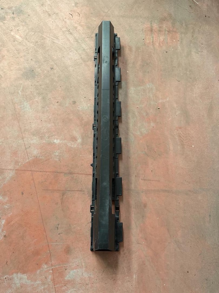 TOYOTA HİLUX 2021 2024 ÖN TAMPON DARBE EMİCİ 52601-0K140 çıkma orjinal - 2