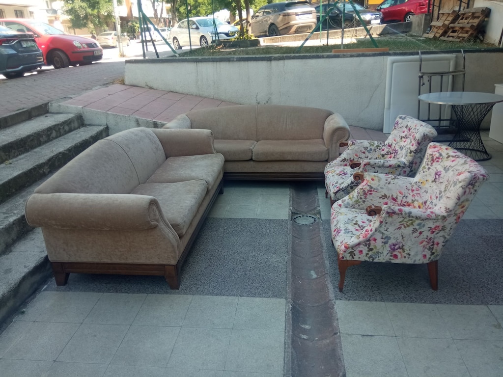 ŞIK VE KONFORLU: 2 ADET 3’LÜ KOLTUK VE 2 ADET BERJER TAKIMI - 8
