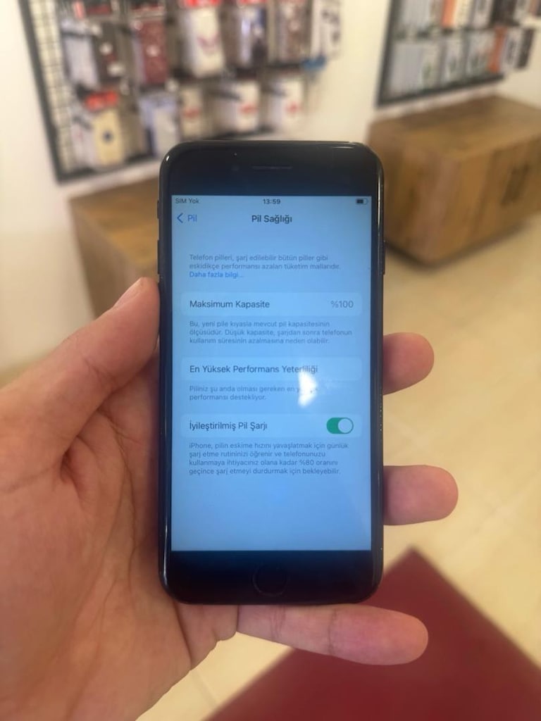 İphone 7 Siyah 32GB - 3