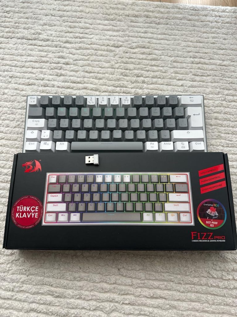 Redragon K616-RGB %60 mekanik klavye - 6