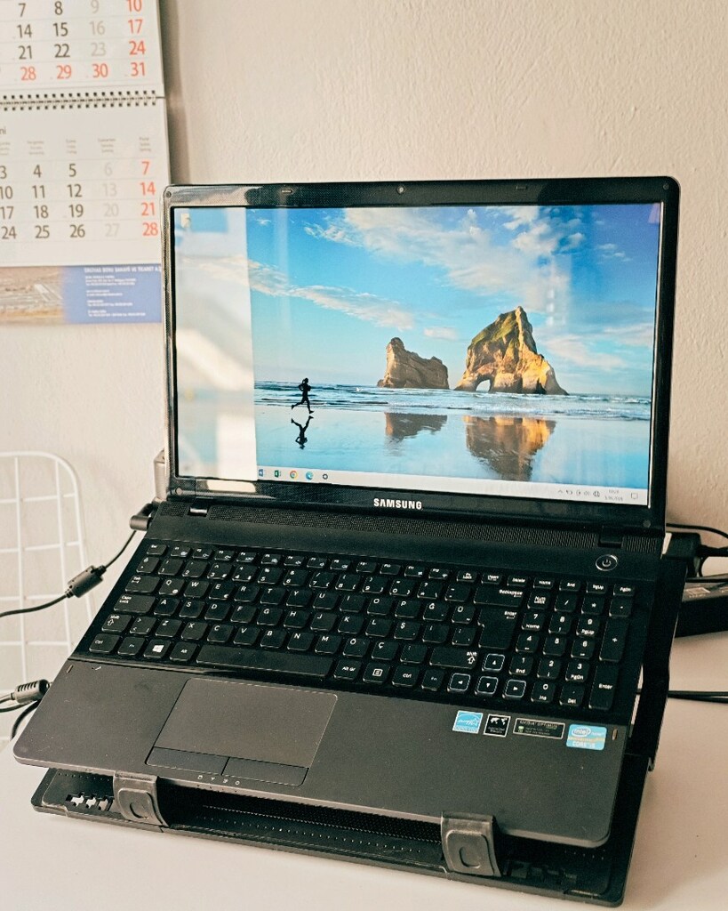 Samsung Laptop i5 işlemci sorunsuz - 7