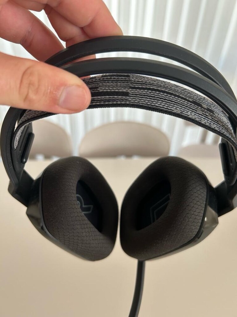 Logitech G733 KABLOSUZ sıfır ayarında - 2