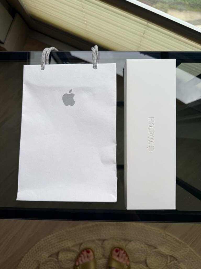 Apple Watch Series 11 GPS + Cellular, 42 mm Altın Rengi-SIFIR - 6