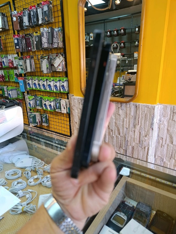 iPhone 13 YD - 3