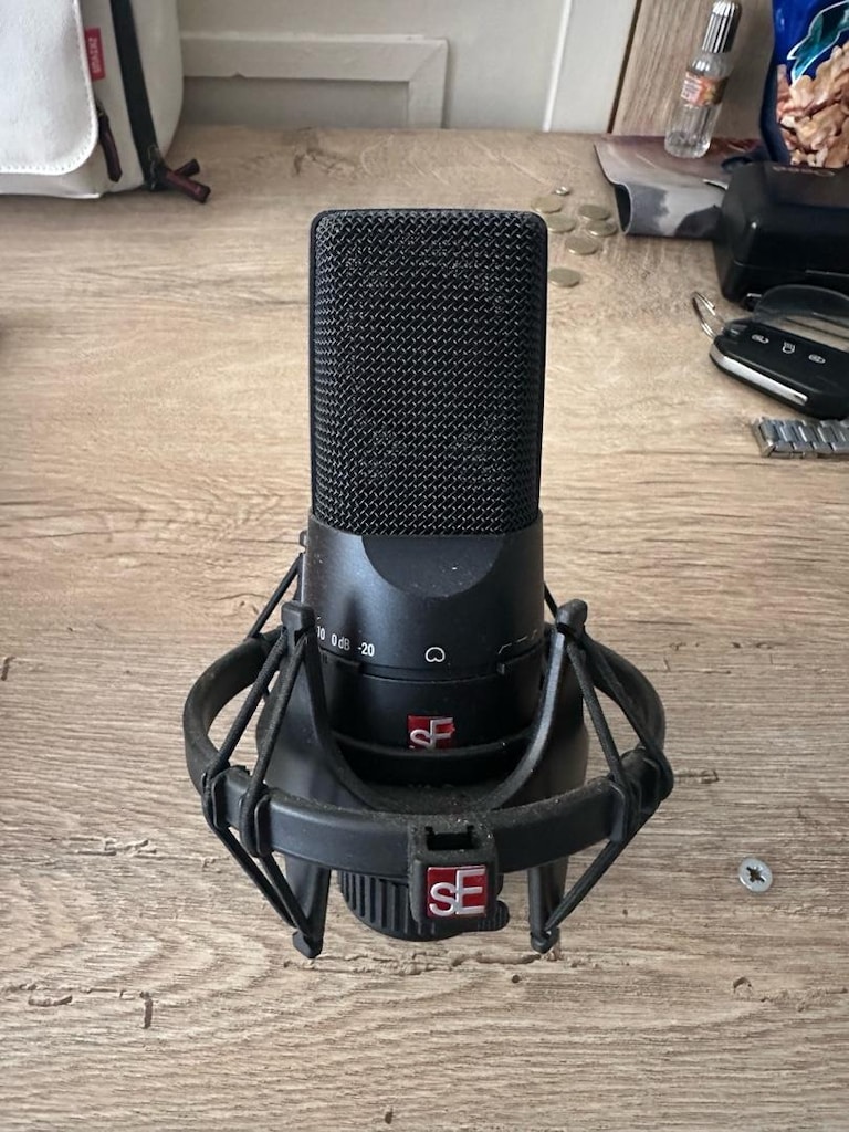 sE X1 S Studio Bundle ve Focusrite Scarlett Solo Set - 6