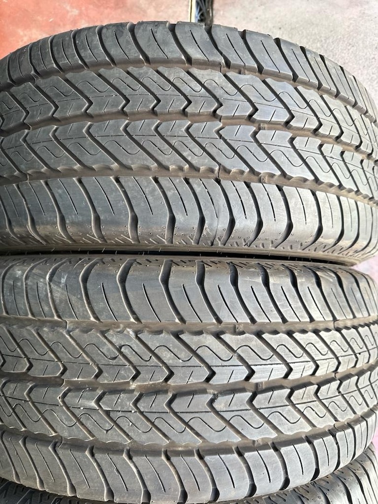 225 55 17 C DUNLOP… - 3