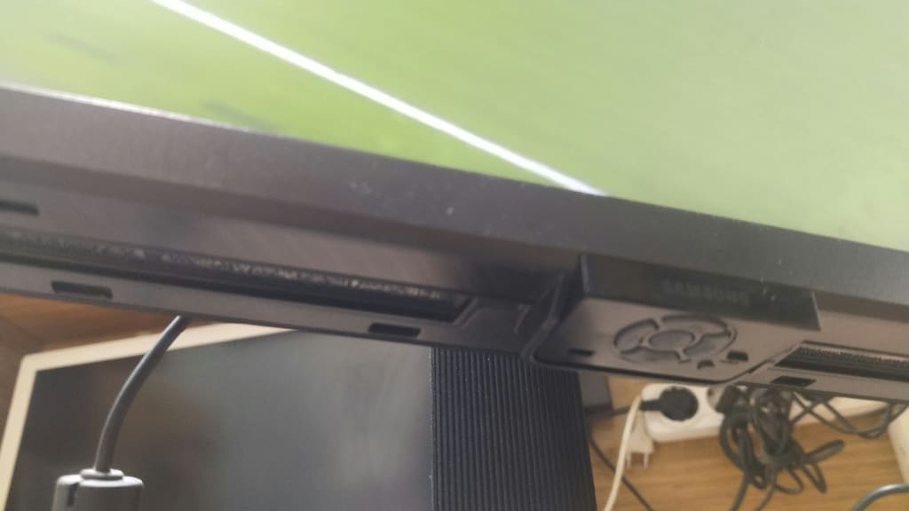 SAMSUNG 2K 32” Oyun Monitörü - 6