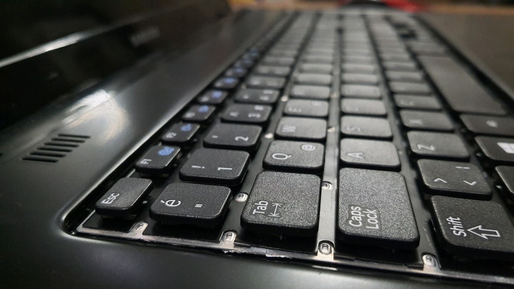 Dev 17.3 inch Sinema ekran Samsung i5 - 8gb RAM - SSD TurboDisk'li - 4