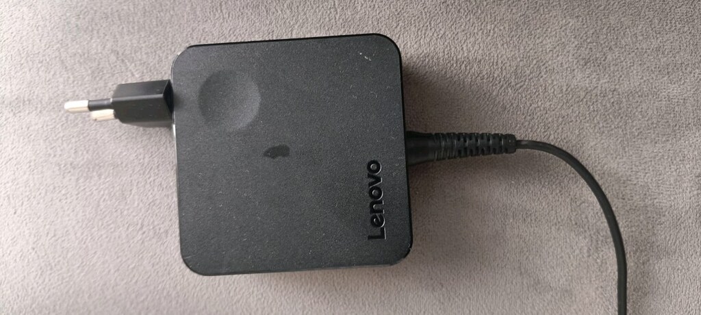 LENOVO İDEAPAD 320 4 GB RAM 240 GB SSD - 8