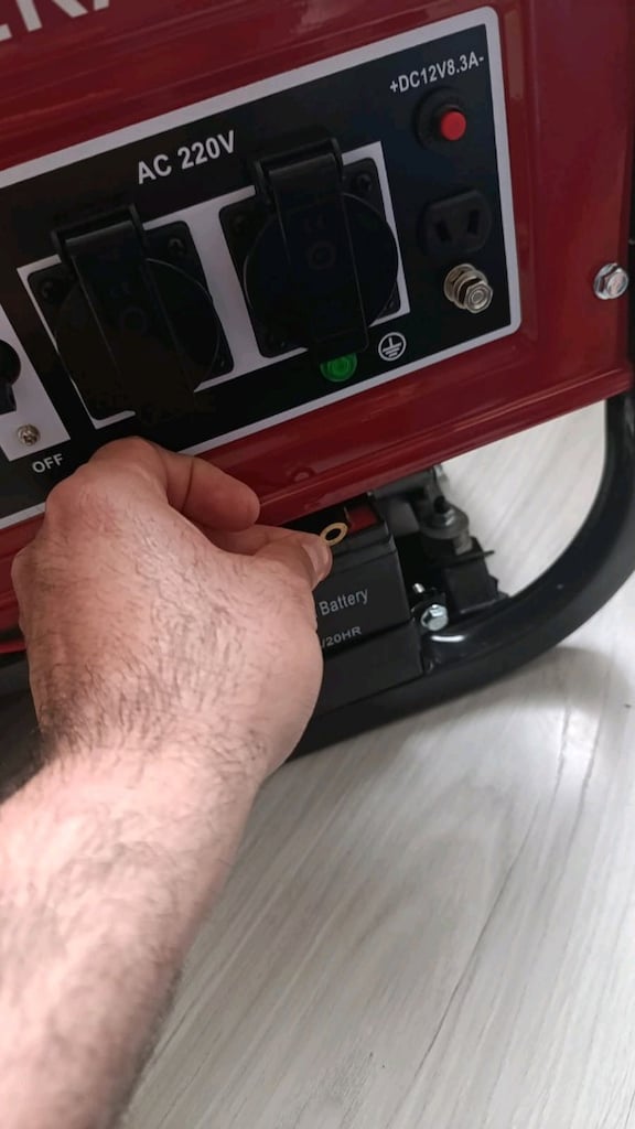 Honda HK 7500 M 7.5 kVA Benzinli Jeneratör – Sıfır Ayarında - 12