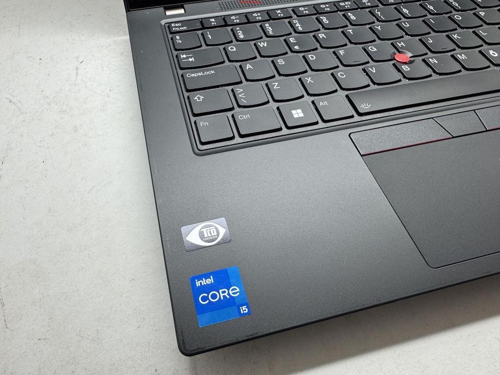 LENOVO THİNKPAD İ5 12. NESİL 16 GB RAM 256 NVME - 3