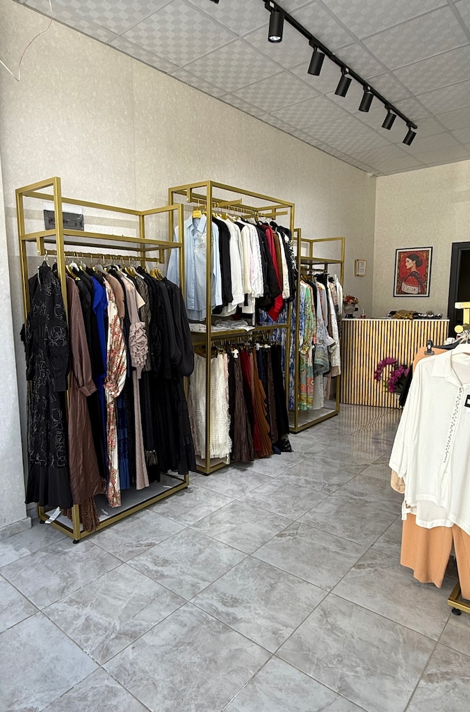 Butik Kapatma Nedeniyle Tüm Ürünler Satılık - 5