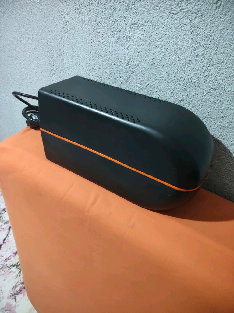 850 volamper 480 watt UPS güç kaynağı aküsüz olarak veriyorum - 2