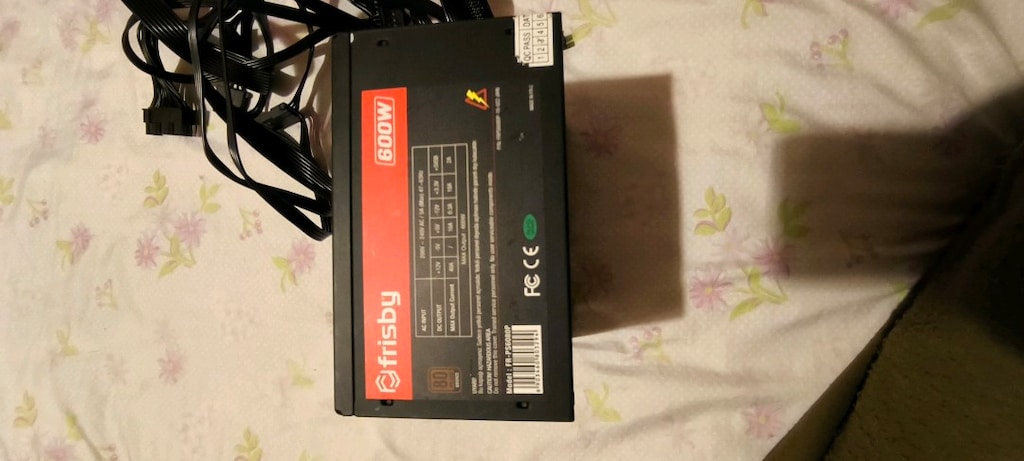 Frisby 600W gücünde bilgisayar güç kaynağı(PSU) - 4