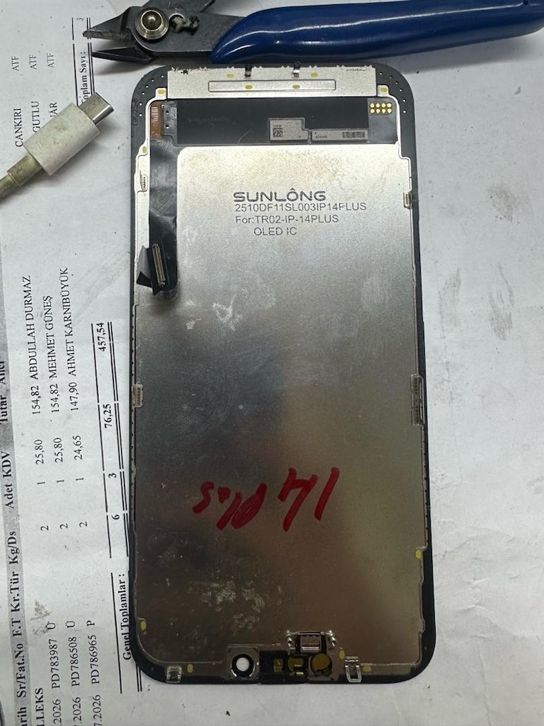 iPhone 14 plas yansanayi ekran - 3