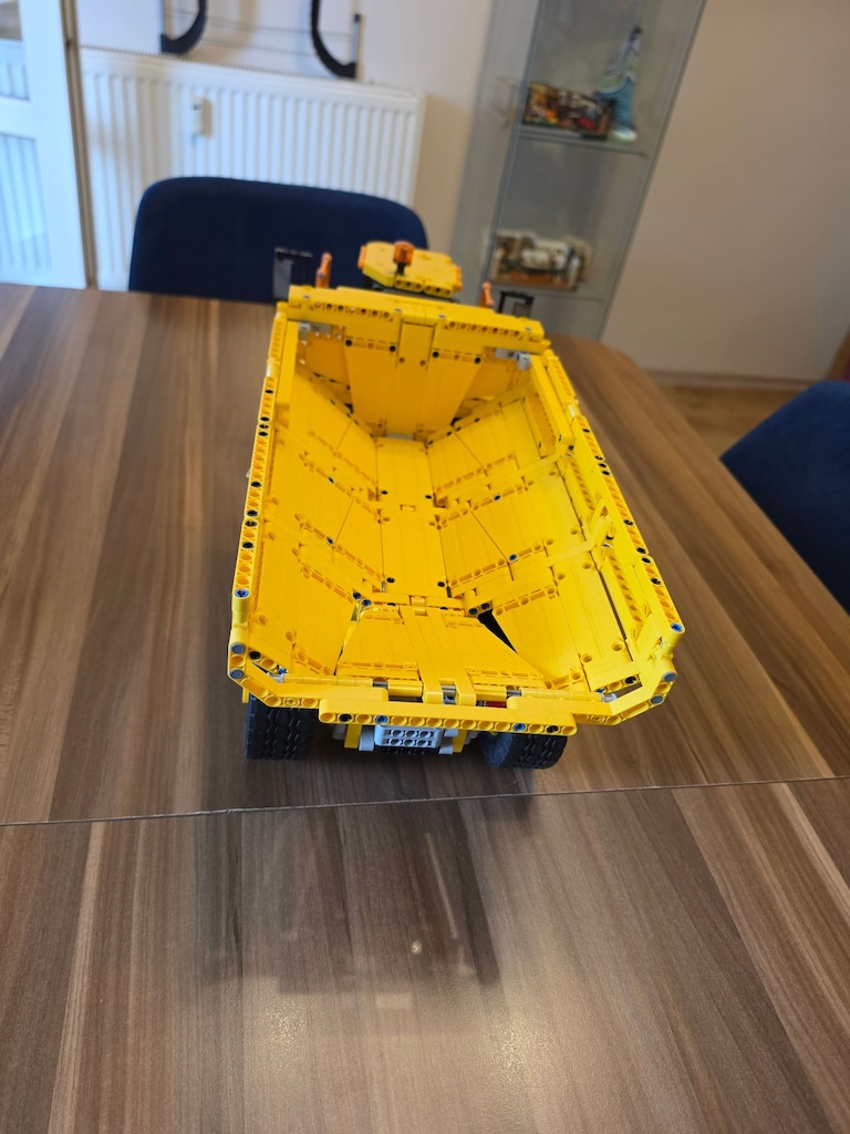 LEGO Technic 42114 6x6 Volvo Mafsallı Kamyon - 5