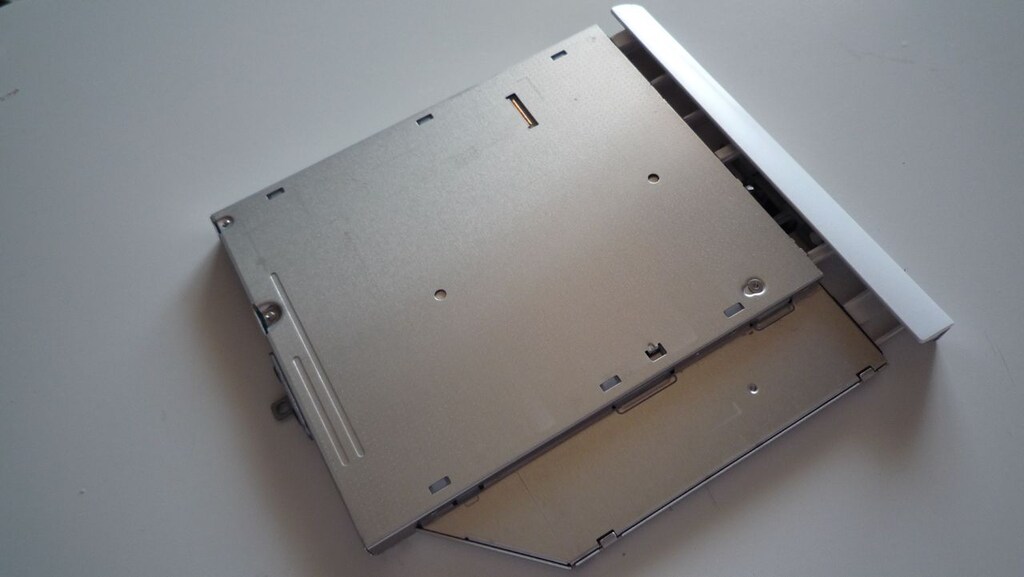 Lenovo IdeaPad 20202, Z510 SUPER MULTI DVD REWRITER GU70N Ç?kma DVD - 3