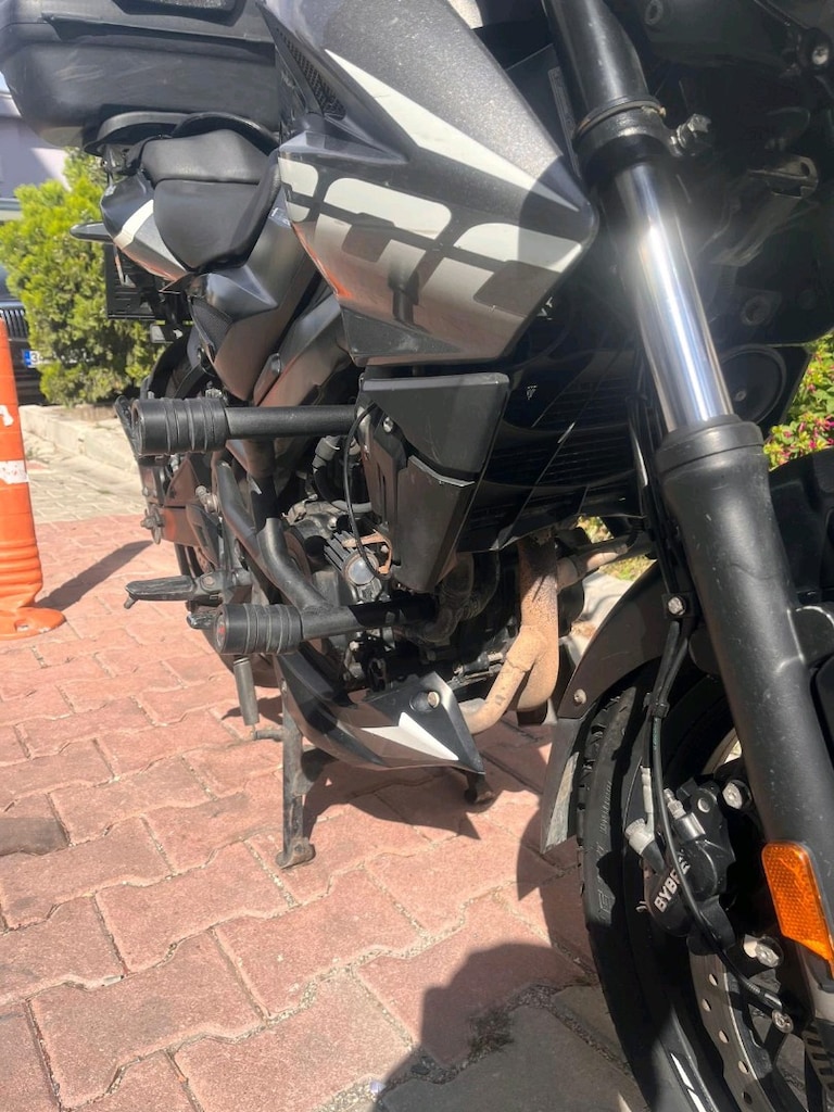 pulsar 200ns abs - 2