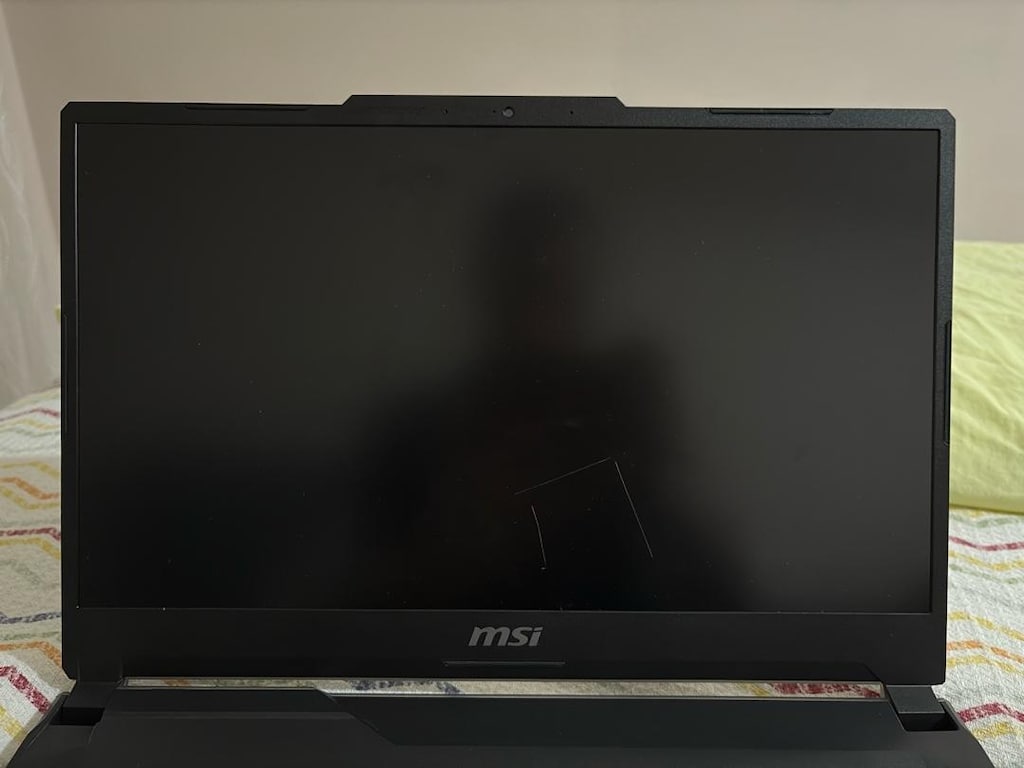 MSI CYBORG 15 A13VF - 3