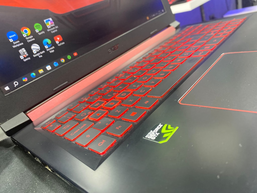 Acer Nitro 5 KABLOSUZ MOUSE VE ÇANTA HEDİYELİ - 2
