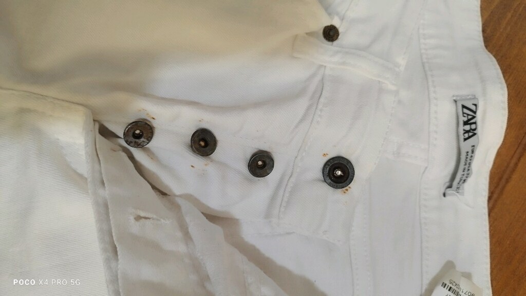 #Zara jeans..Pasları var, pas çözücü kullanılabilir. Eni çekilince 40 - 5