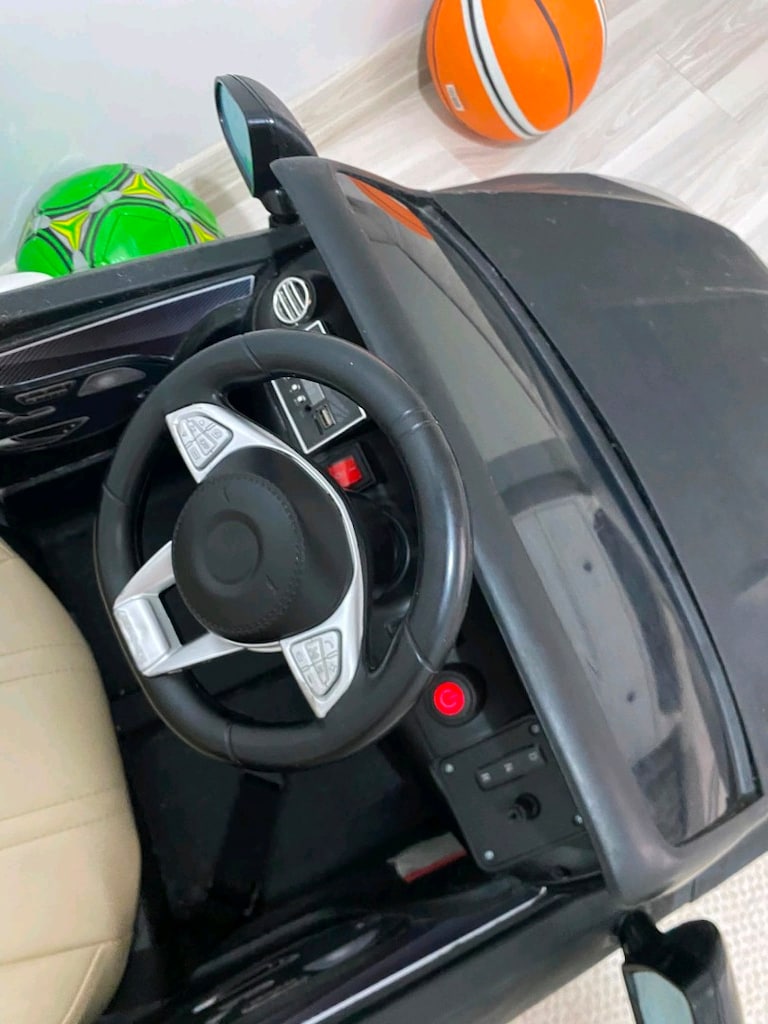 Mercedes Lisanslı Akülü Araba - Kumandalı - Bluetooth - Şarjlı - Çok T - 7