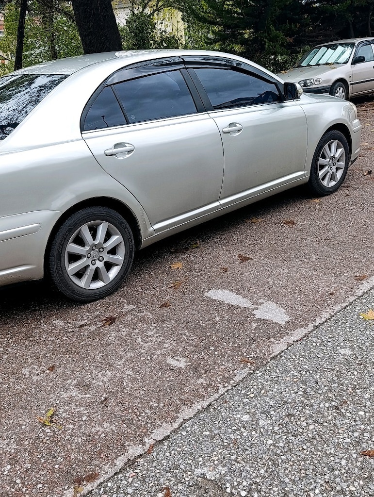 2007 Avensis - 5