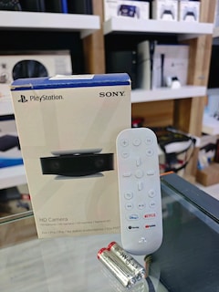 PS5 ORJİNAL CAMERA VE + REMOTE KUAMANDA SIFIRDAN FARKSIZ