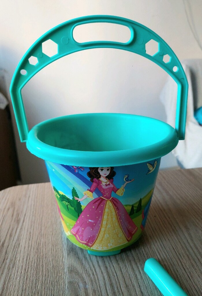 Büyük boy Prenses Figürlü Plaj Kova Set - 6