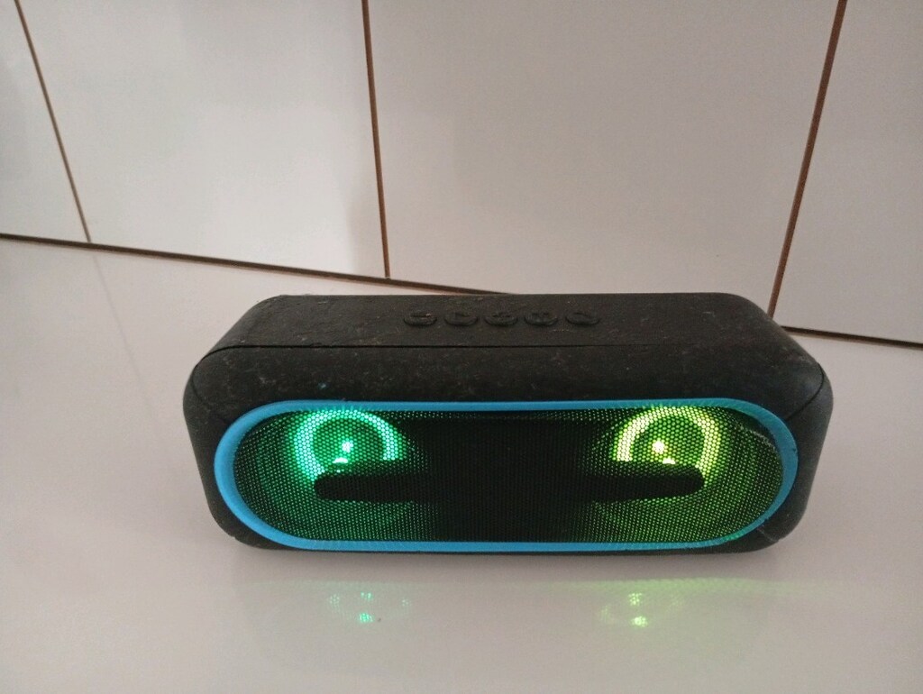 şarjlı Bluetooth ses bombası - 2
