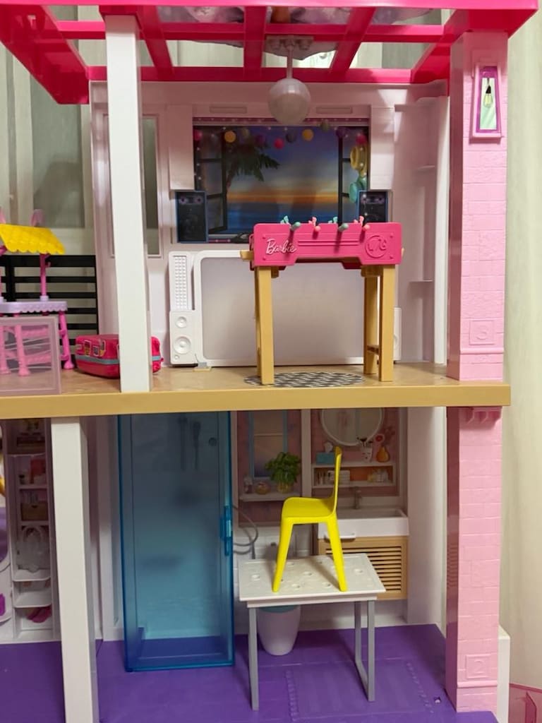 Barbie Dream House - 7