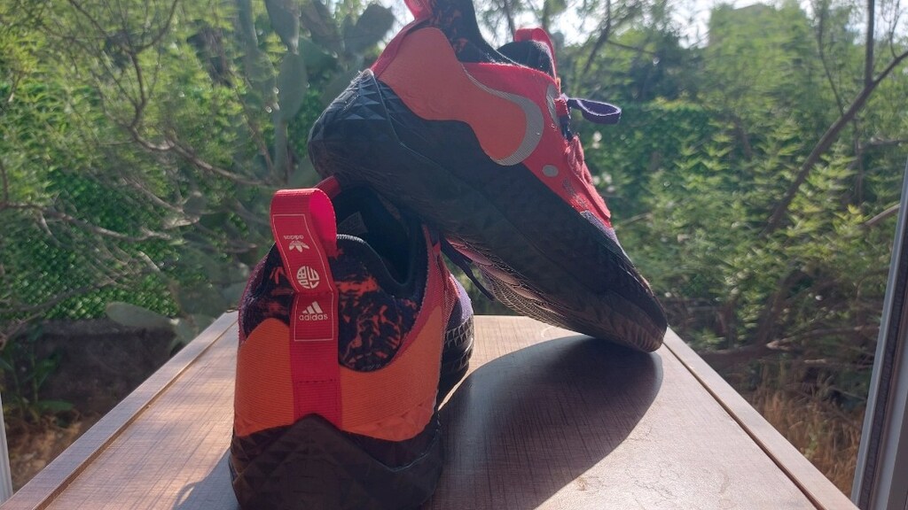 ADIDAS HARDEN Vol.5 FUTURE BASKETBALL US 11 - 4