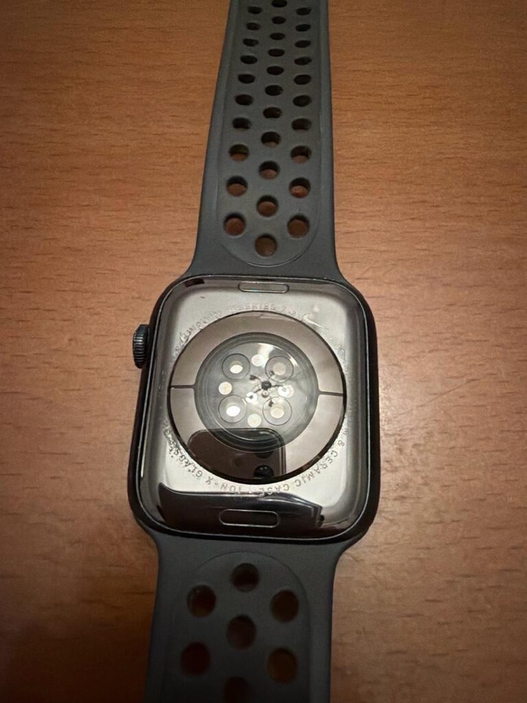 Apple Watch 7 Nike Series - 6