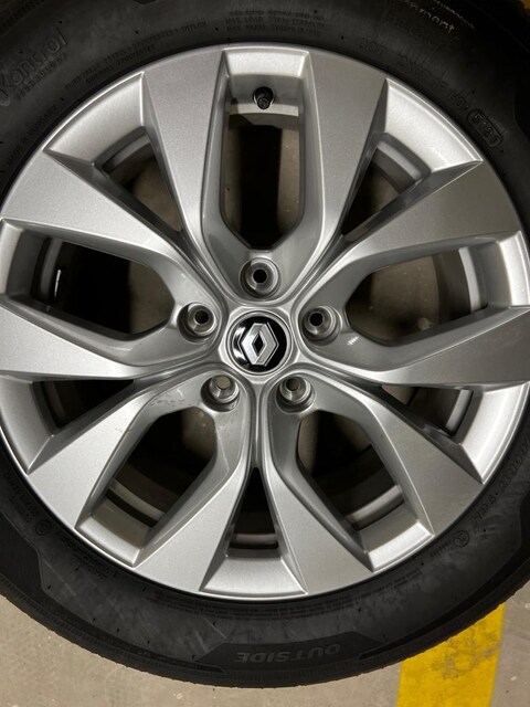 2022 Renault Captur Orijinal 17” Jant + 4 Adet Hankook Ventus Prime 3