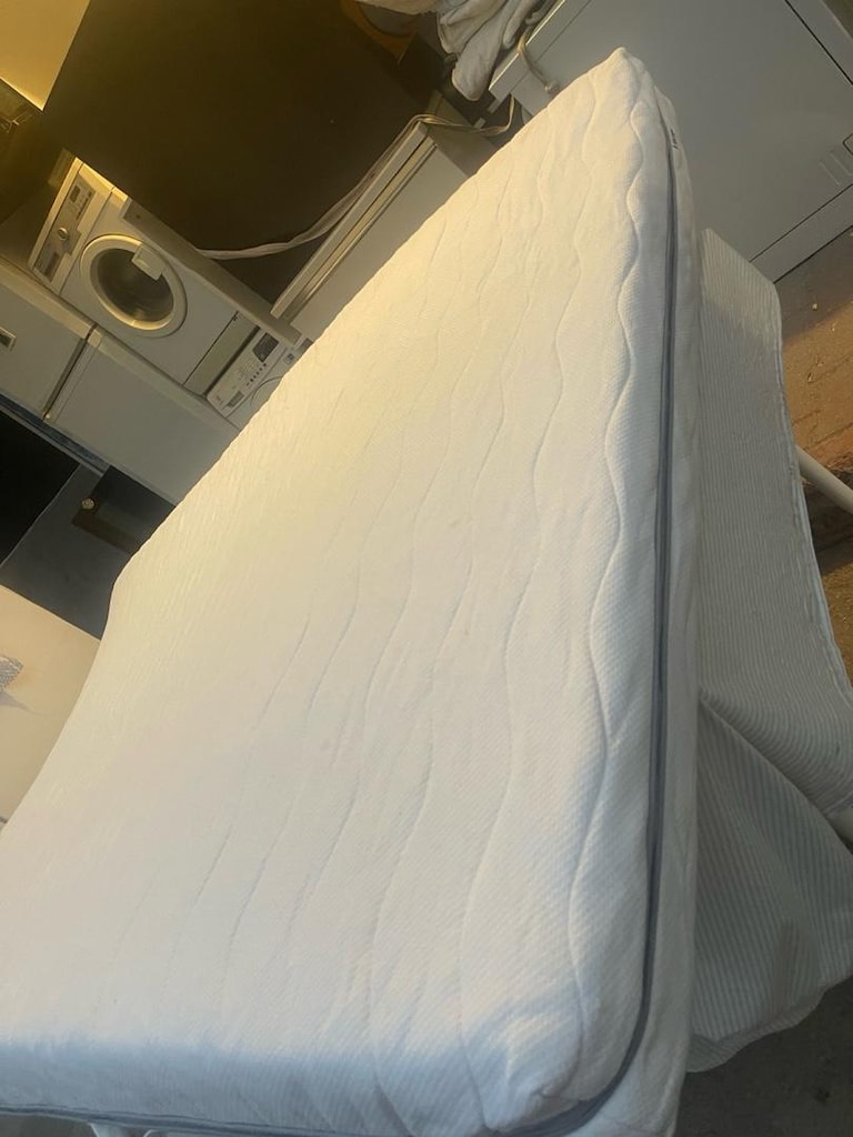 AHŞAP KARYOLA ve YATAĞI IKEA 140-200cm - 8