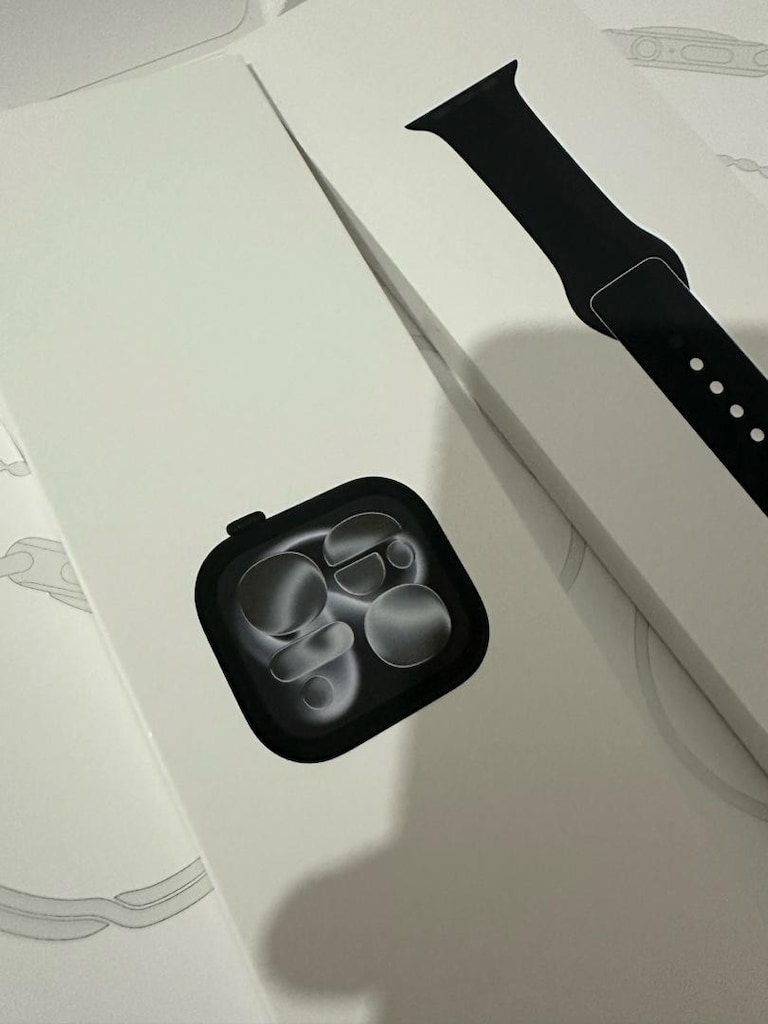 APPLE WATCH SERİES 11 GPS 46mm - 5