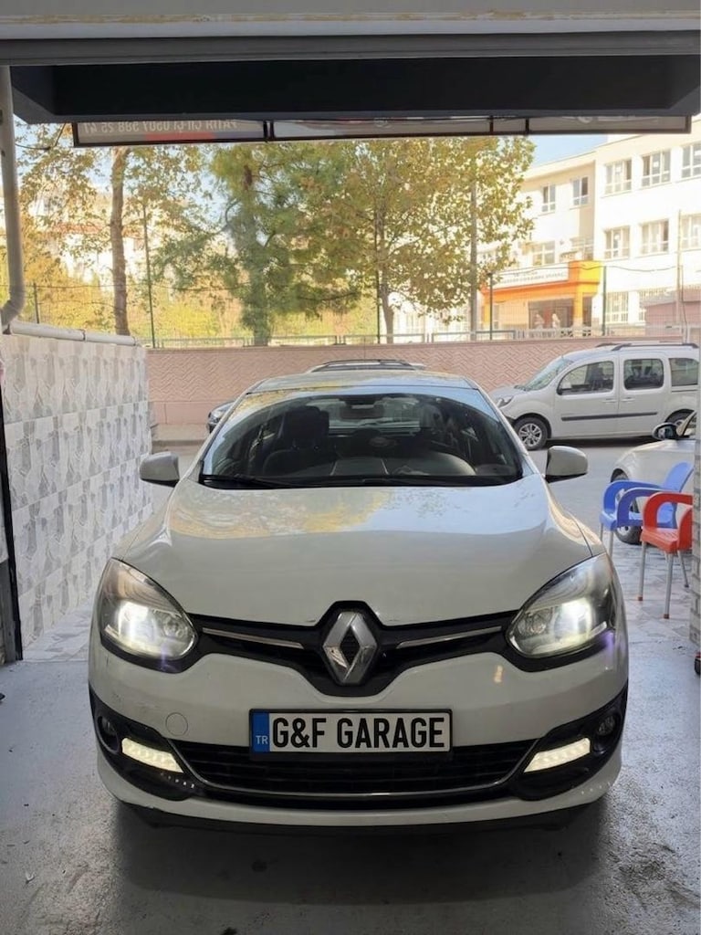 megane 3 rgb ayak aydınlatma uygulaması - 5