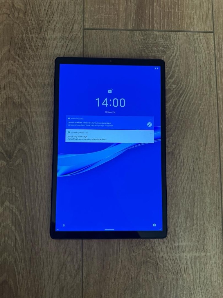 Lenovo M10 - 3
