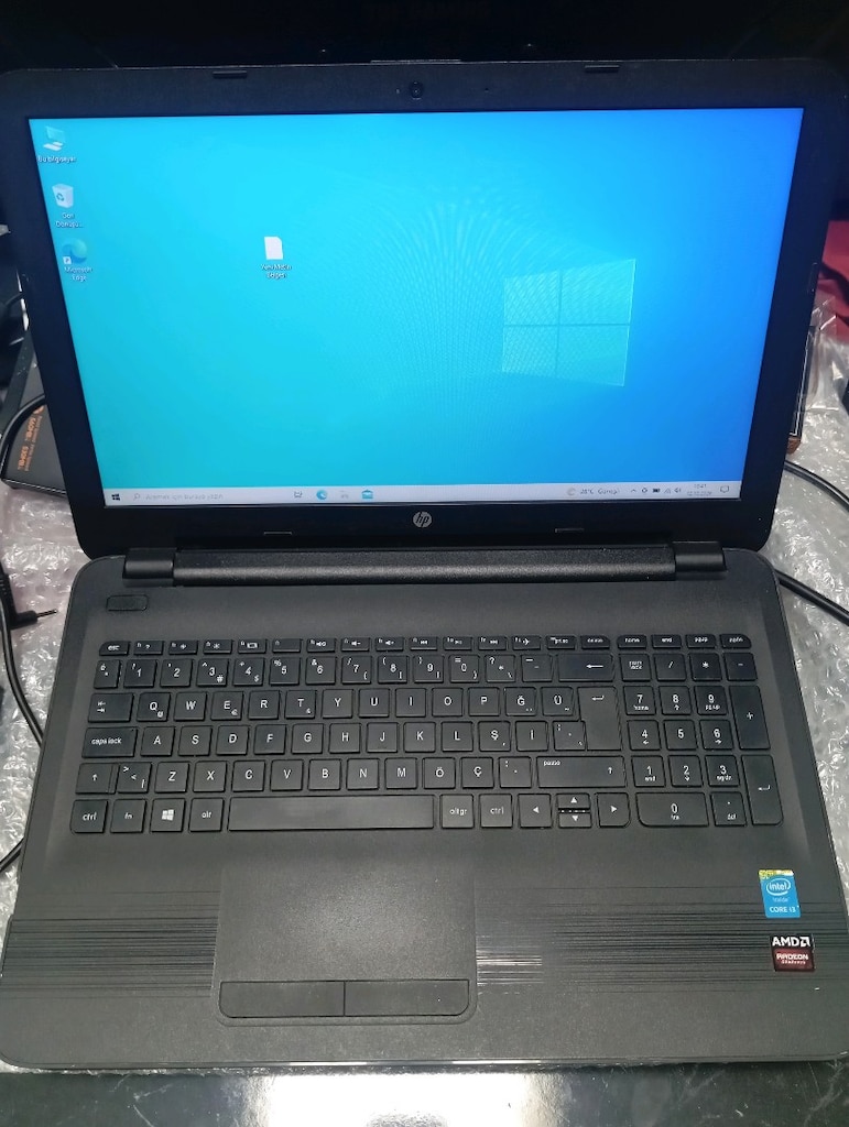 Hp 250 G5 Çift Ekran Kartlı I3 işlemci 4Ram/500 Amd R5 M330 2Gb Laptop - 2
