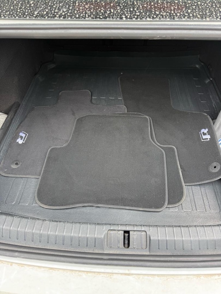 passat b8 ve b8.5 orjinal R logulu paspas - 4
