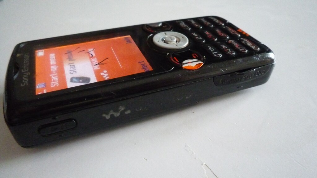 Sony Ericsson W810i WALKMAN Telefon - 4
