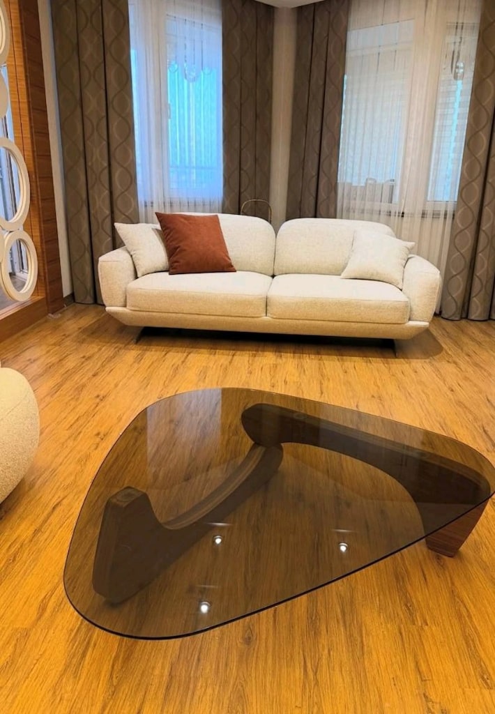 Beyaz eşya ve koltuk takımı - 6
