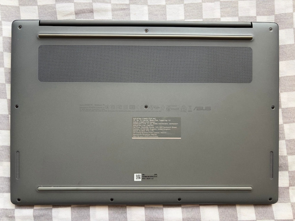 ASUS ZENBOOK A14 OLED SNAPDRAGON X ELİTE 32 GB RAM 1 TB SSD - 5