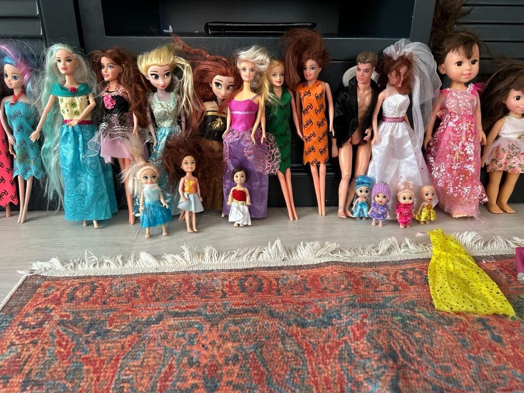 çoklu toplu Barbie bebekler - 3